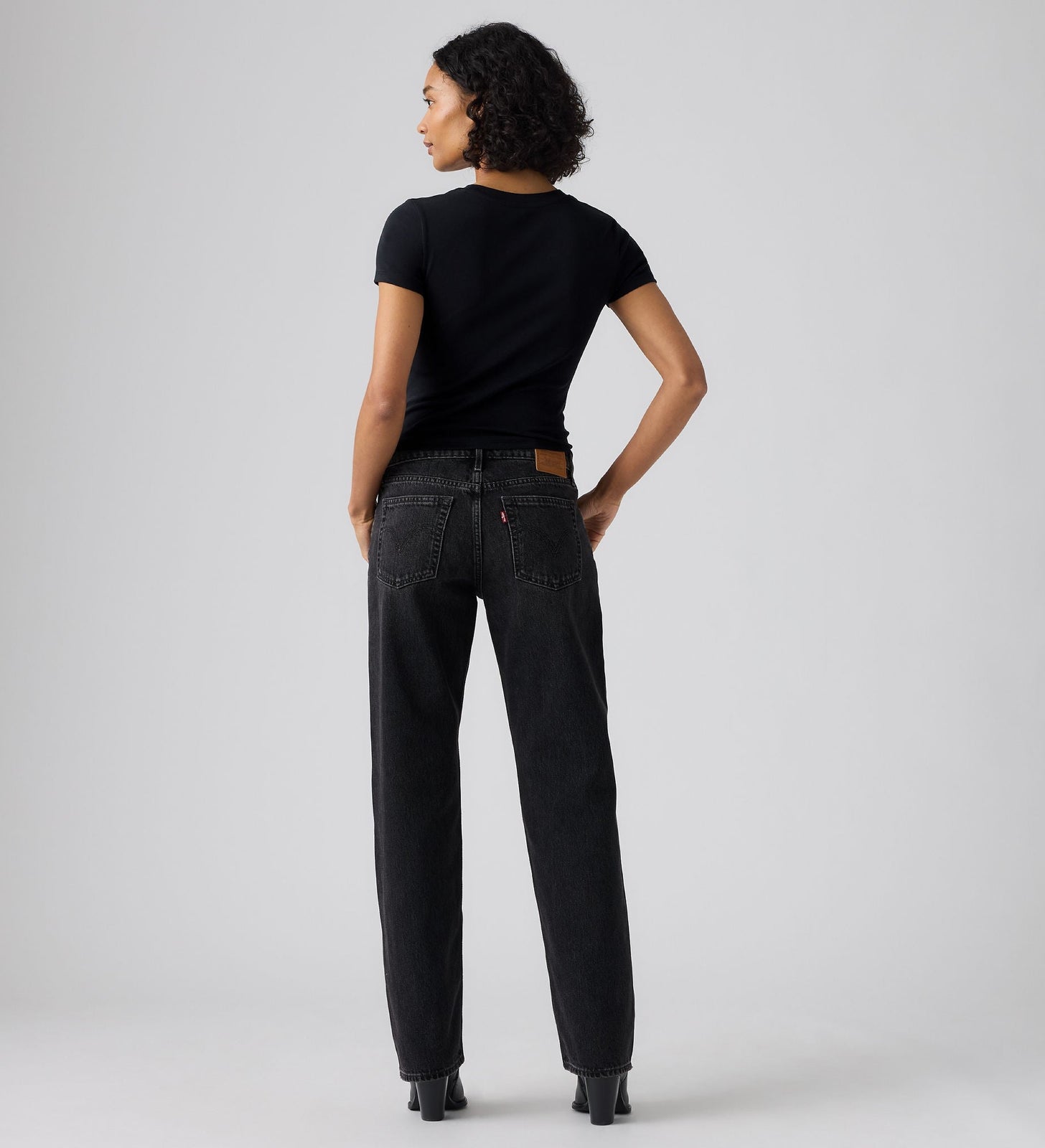 Main 2 - Levi's® Women's Low Straight Jeans - 0083P0008