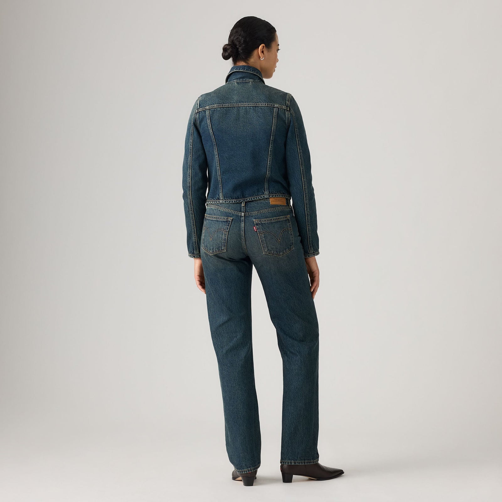 Main 2 - Levi's® Women's Low Straight Jeans - 0083P0009
