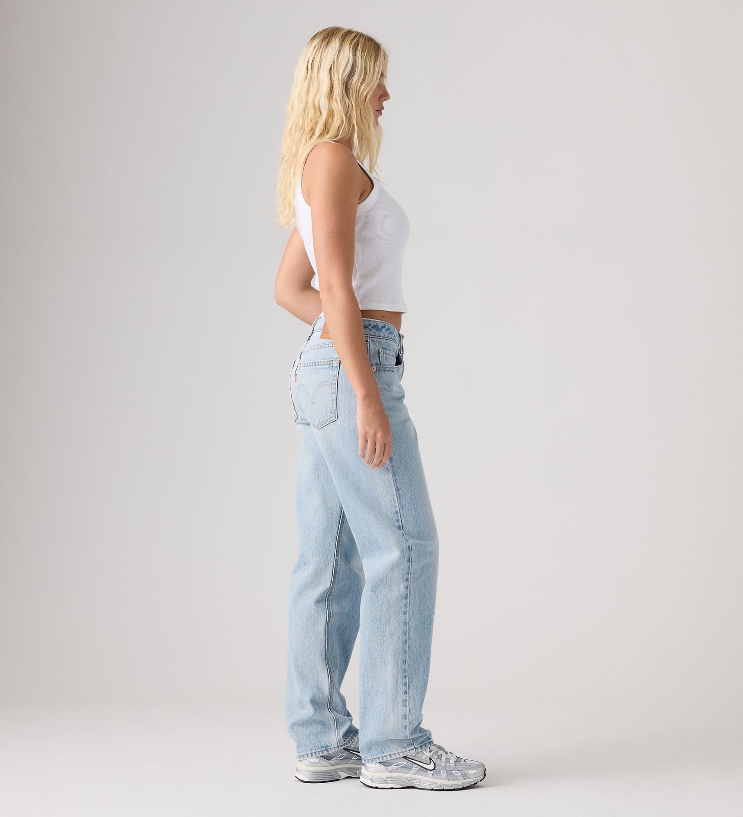 Main 4 - Levi's® Women's Low Straight Jeans - 0083P0011