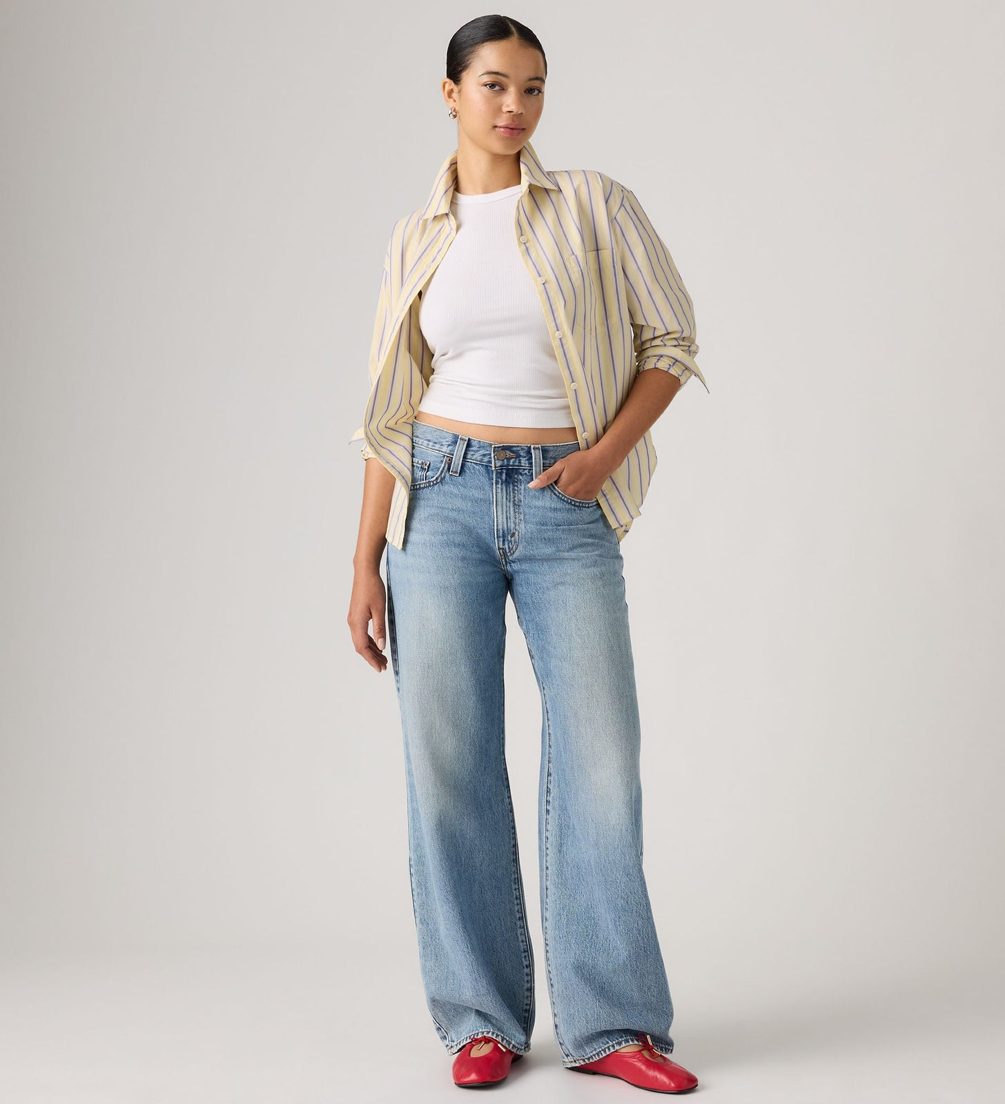 Main 1 - Levi's® Women's Middy Balloon Jeans - 0083L0008