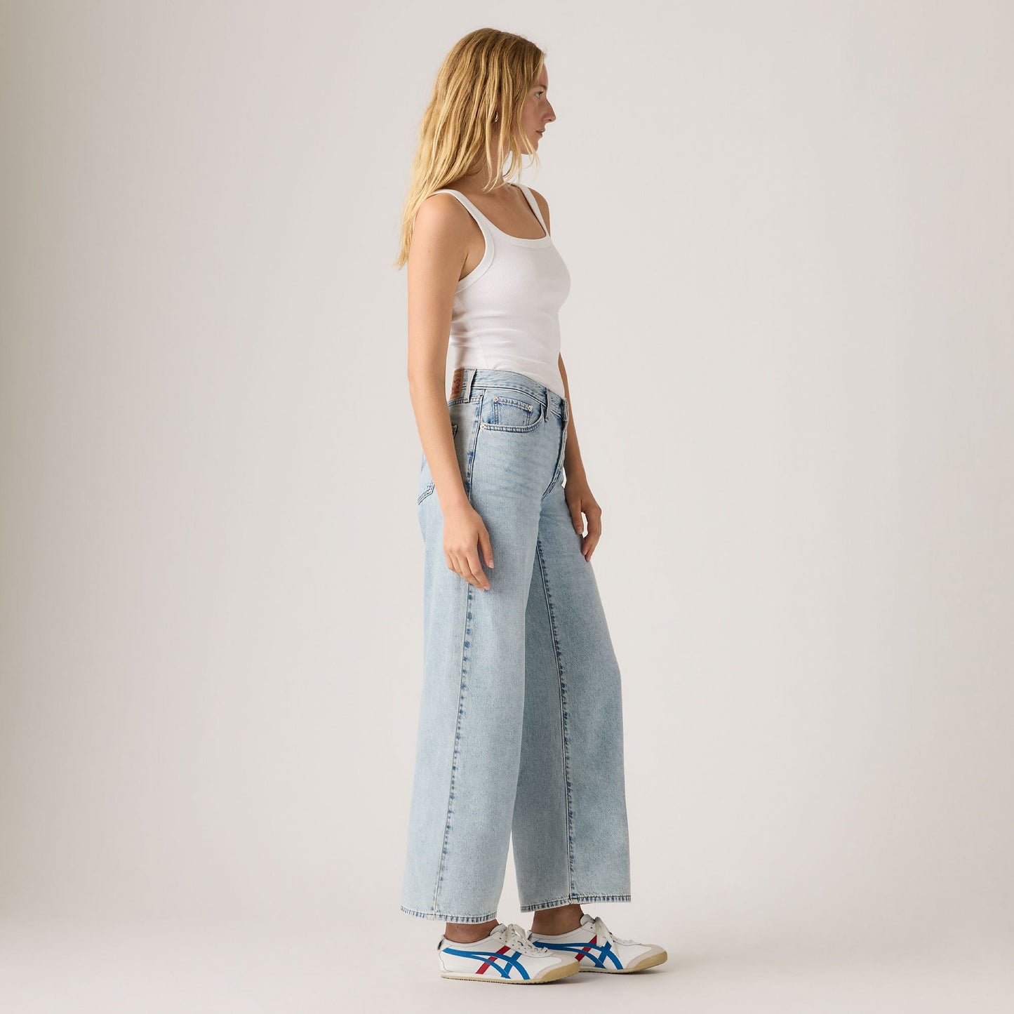 Levi's® Women's Middy Wide-Leg Ankle Jeans