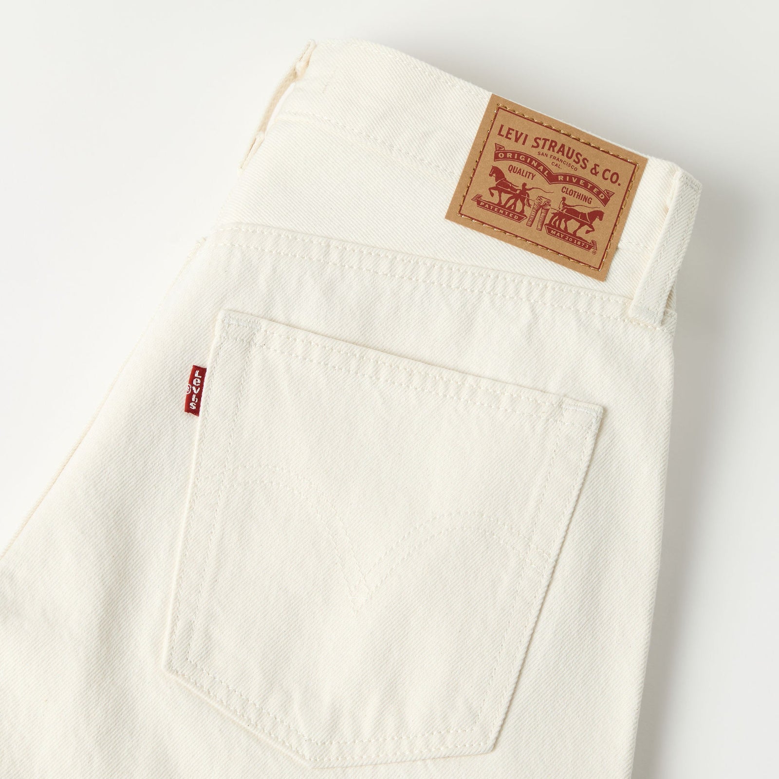 Main 7 - Levi's® Women's Middy Wide-Leg Jeans - 