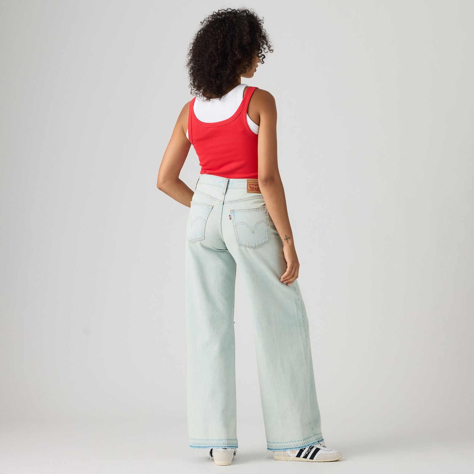 Main 2 - Levi's® Women's Middy Wide-Leg Jeans - 0081Z0009