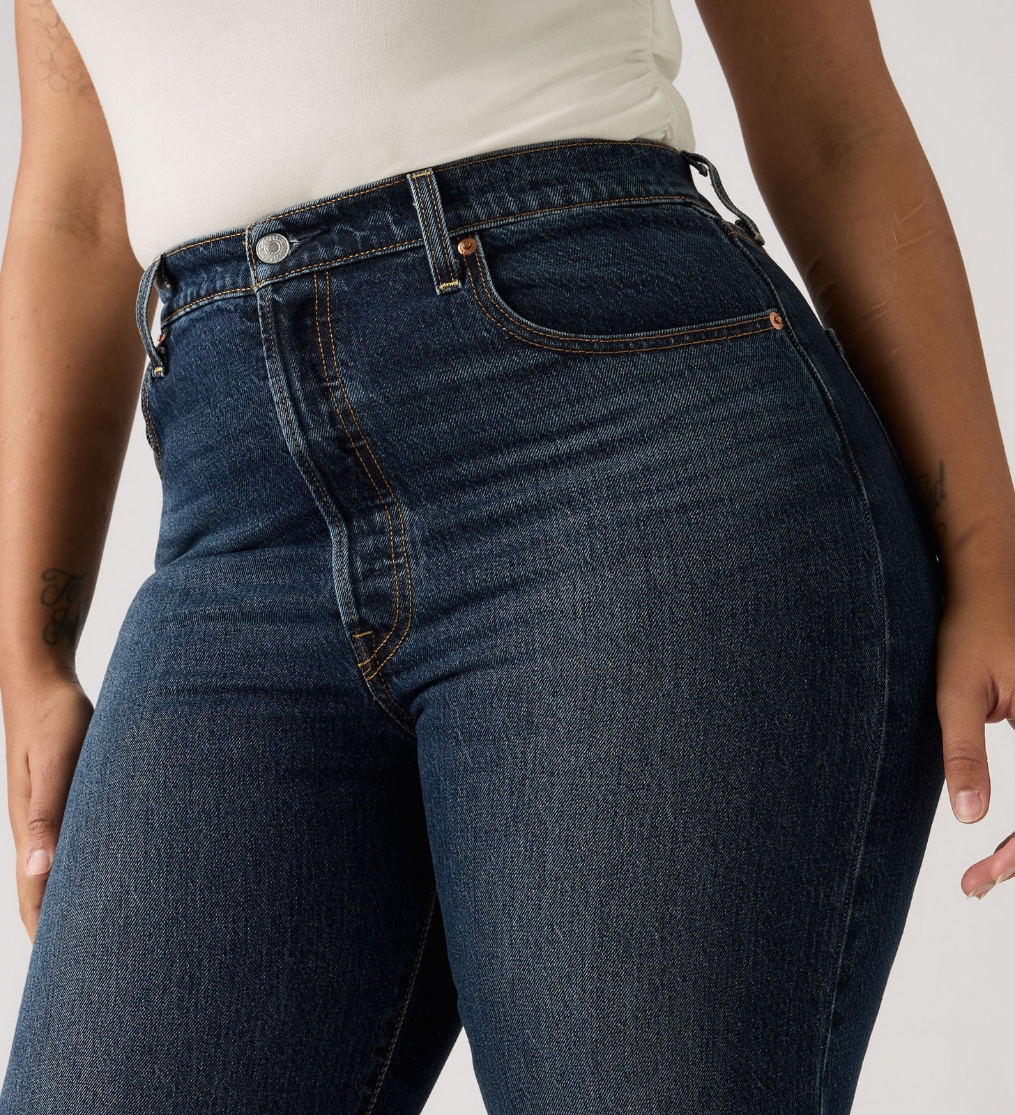 Main 10 - Levi's® Women's Ribcage Full-Length Jeans - 790780044