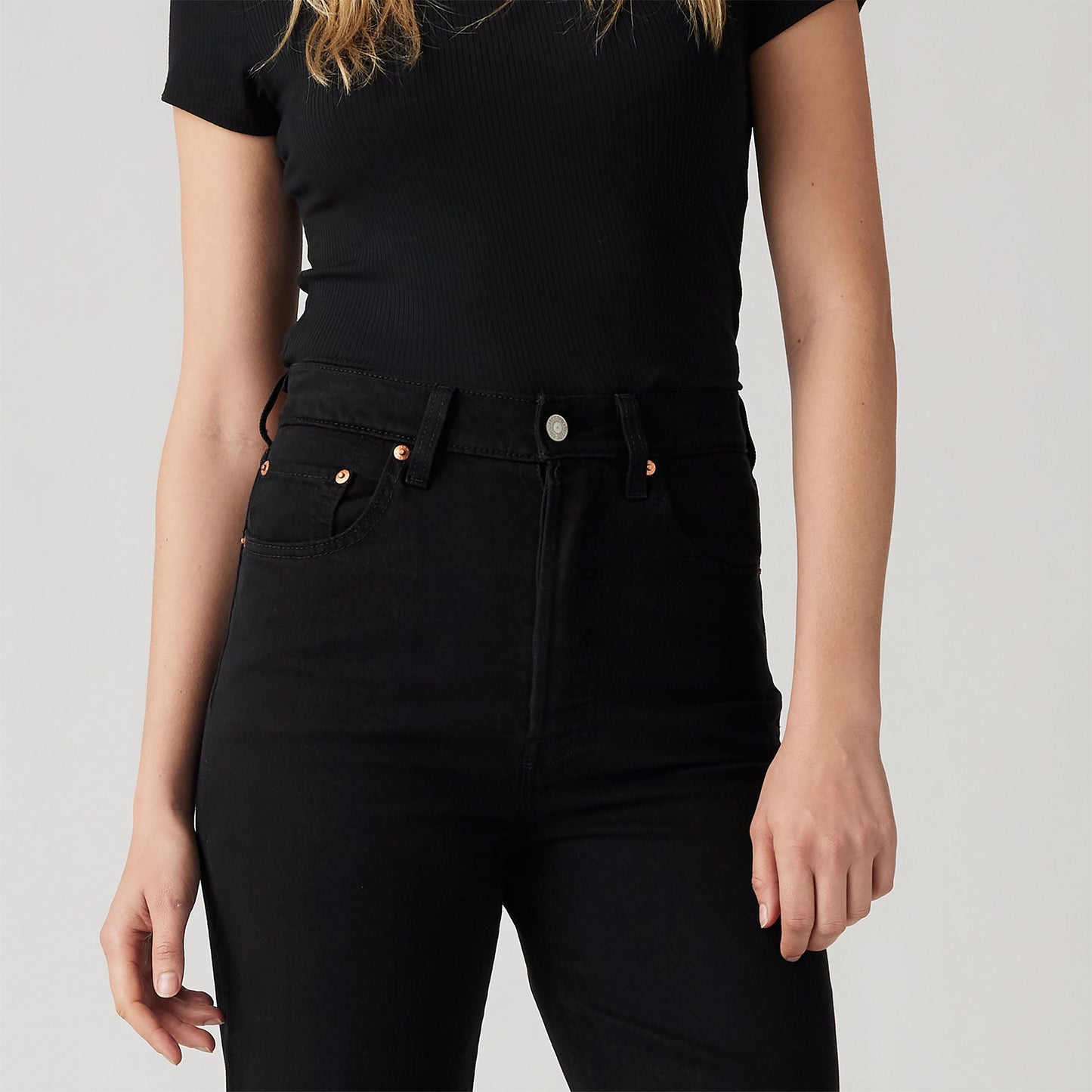 Levi's® Women's Ribcage Straight Ankle Jeans