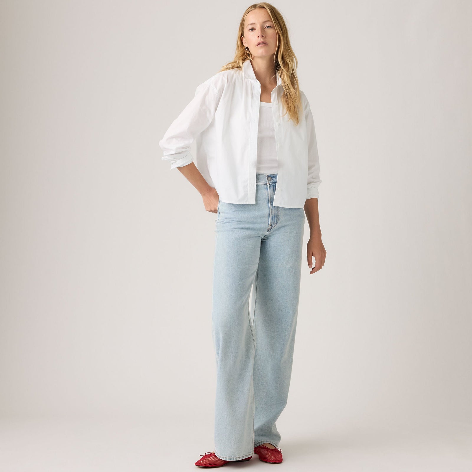 Main 4 - Levi's® Women's Ribcage Wide-Leg Jeans - A60810079
