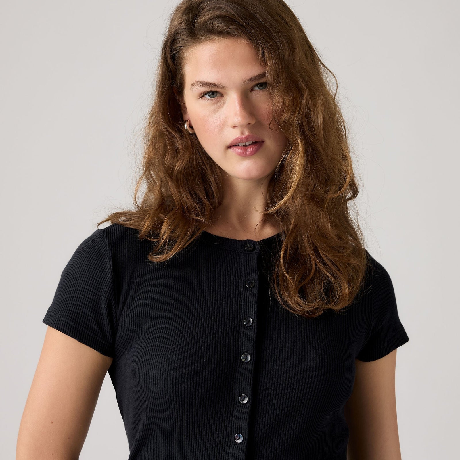 Main 4 - Levi's® Women's Rory Button Short-Sleeve Top - 0086M0000
