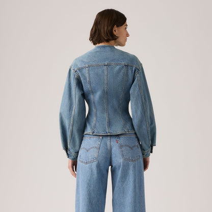 Thumbnail 2 - Levi's® Women's Sculpted Trucker Jacket - 001T60003