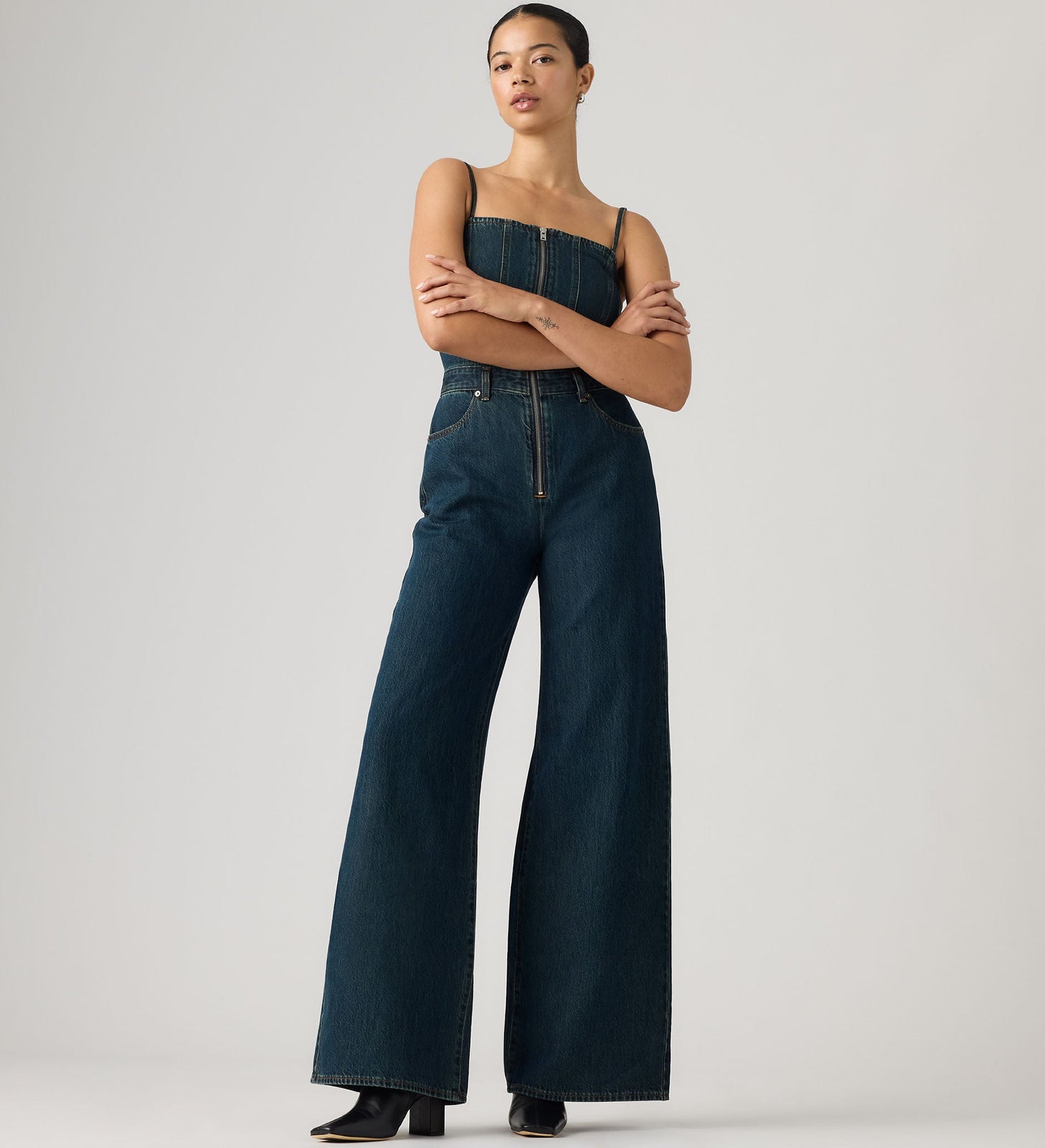 Main 1 - Levi's® Women's Seamed Jumpsuit - 0088T0002