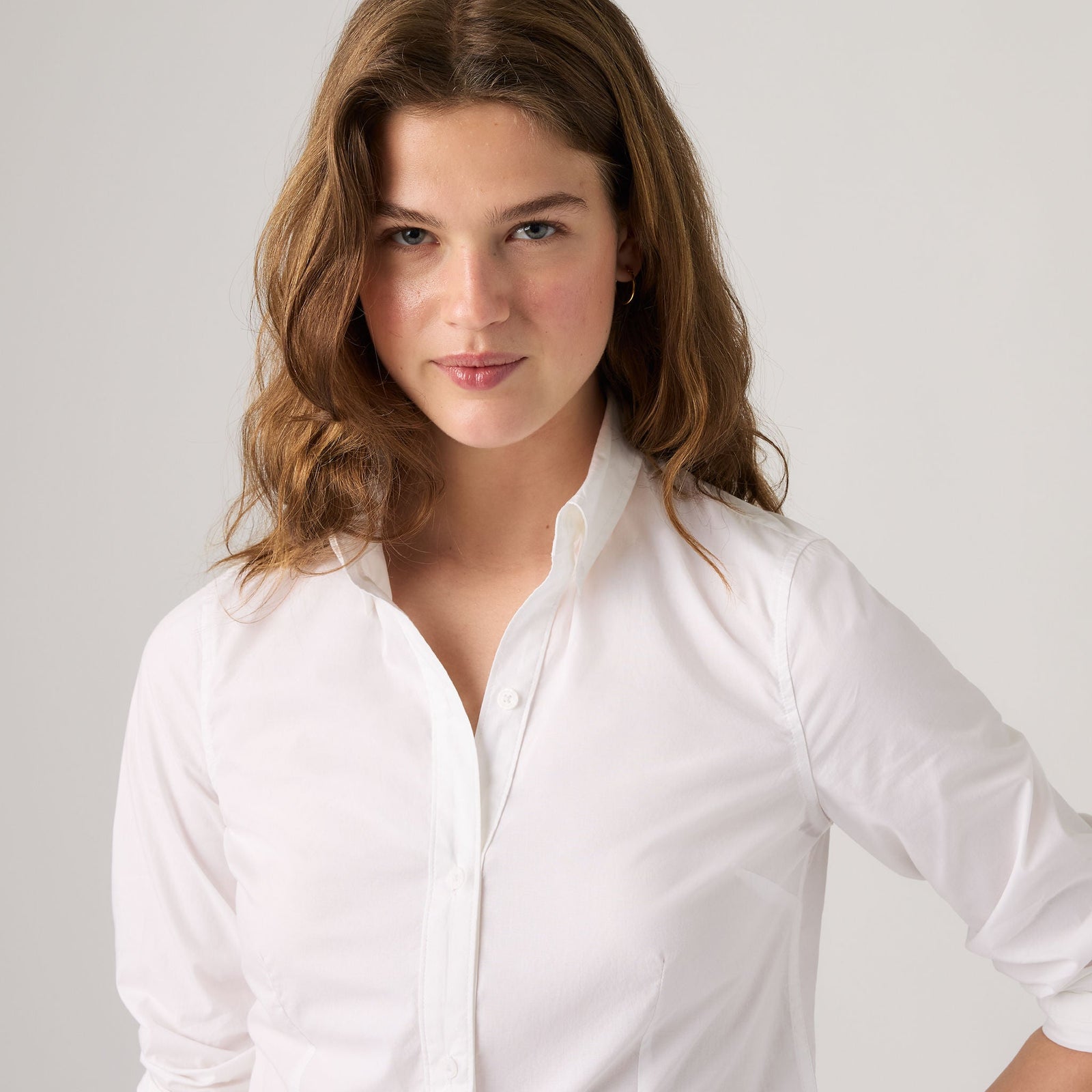 Main 4 - Levi's® Women's Slim Poplin Shirt - 0084R0000