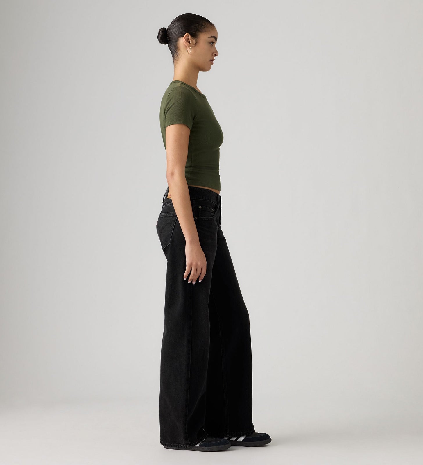 Main 4 - Levi's® Women's Superlow Loose Jeans - A74980027