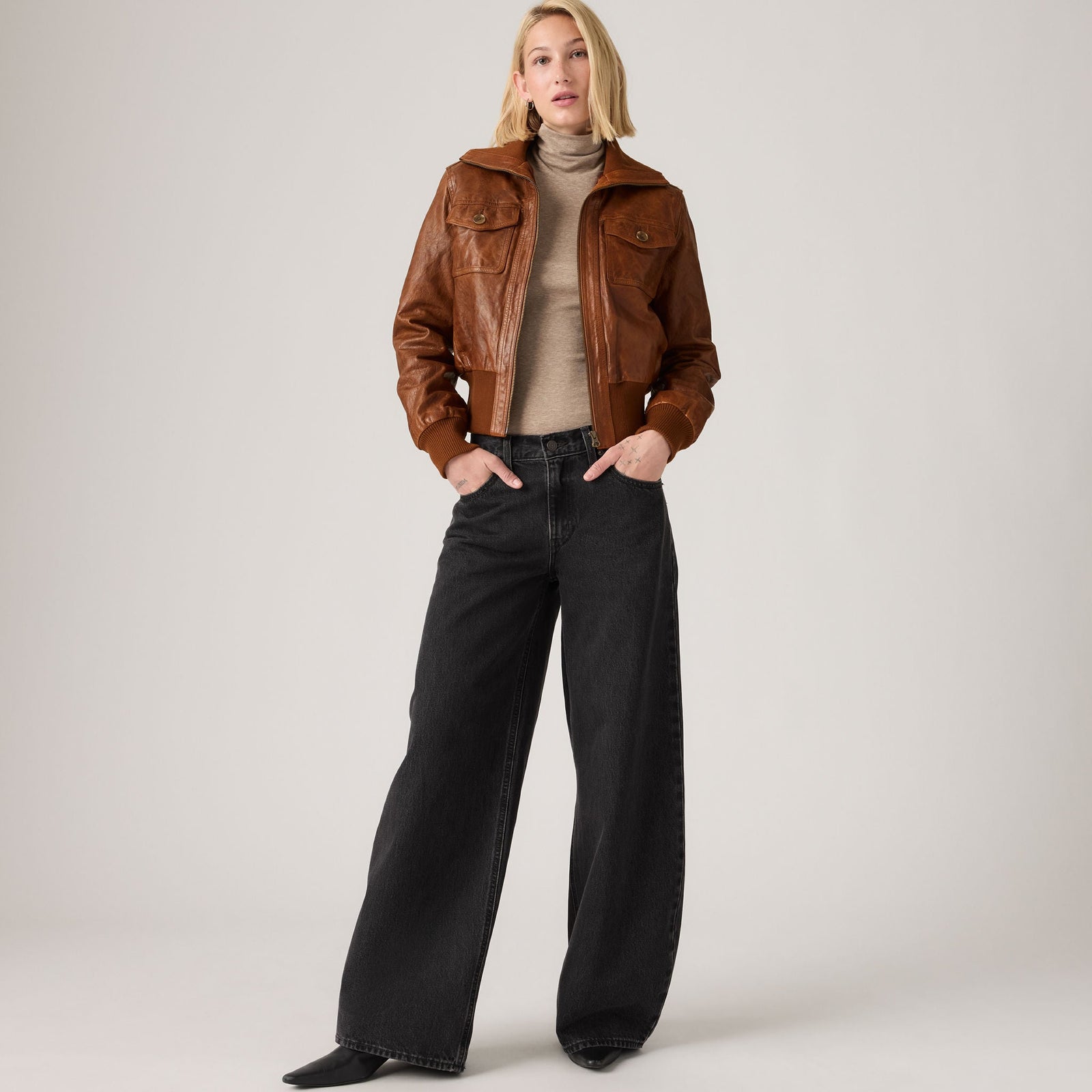 Main 1 - Levi's® Women's Teardrop Wide-Leg Jeans SCL - 
