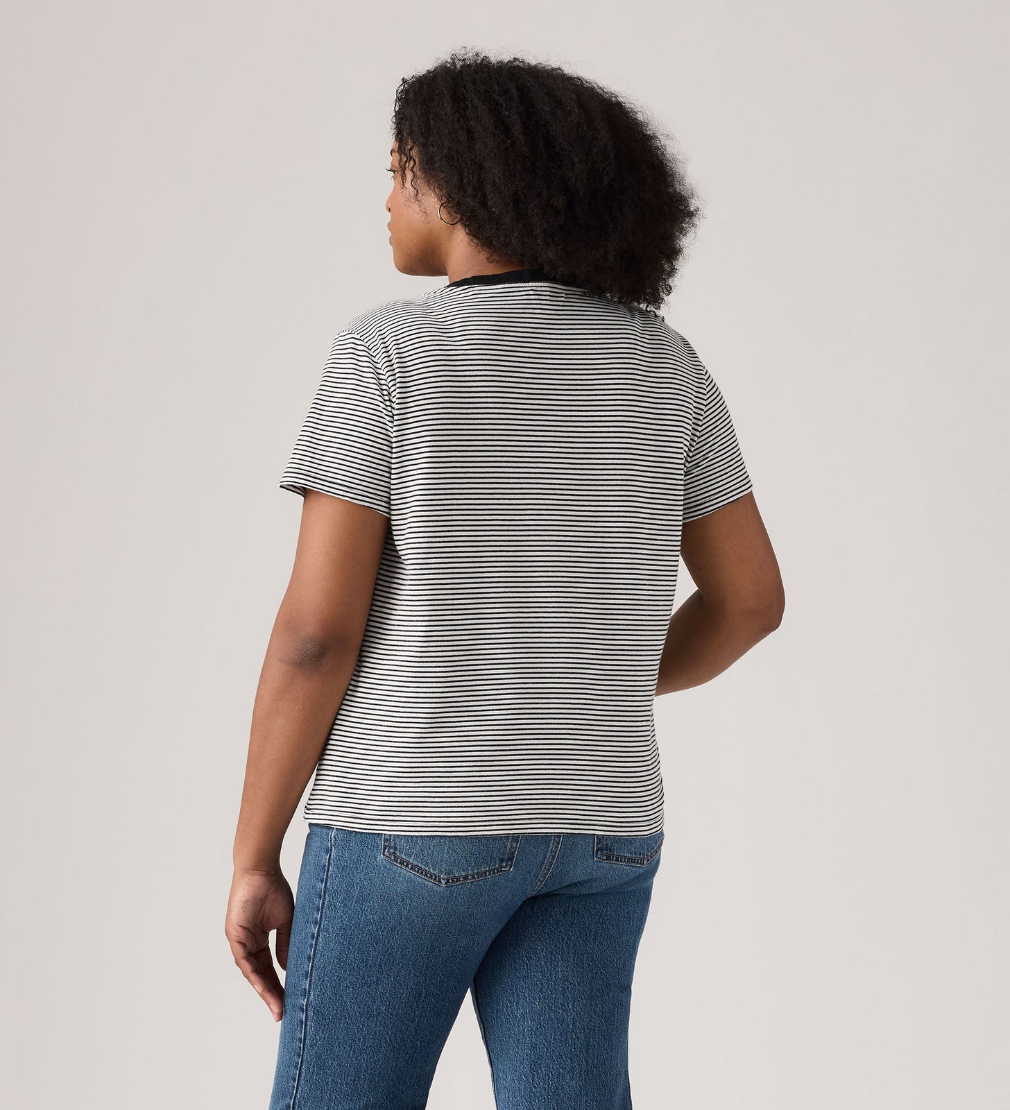 Main 2 - Levi's® Women's V-Neck T-Shirt (Plus Size) - A23230000