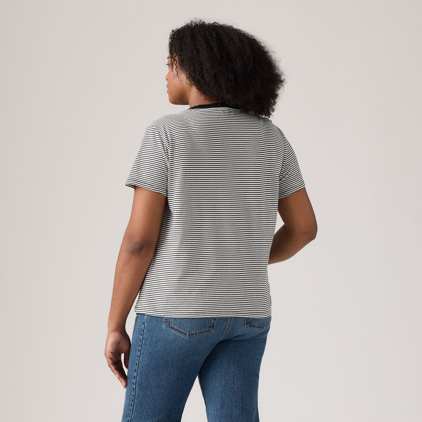 Main 2 - Levi's® Women's V-Neck T-Shirt (Plus Size) - A23230000