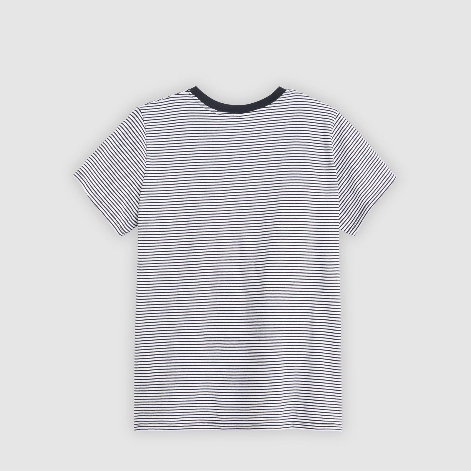 Main 6 - Levi's® Women's V-Neck T-Shirt (Plus Size) - A23230000