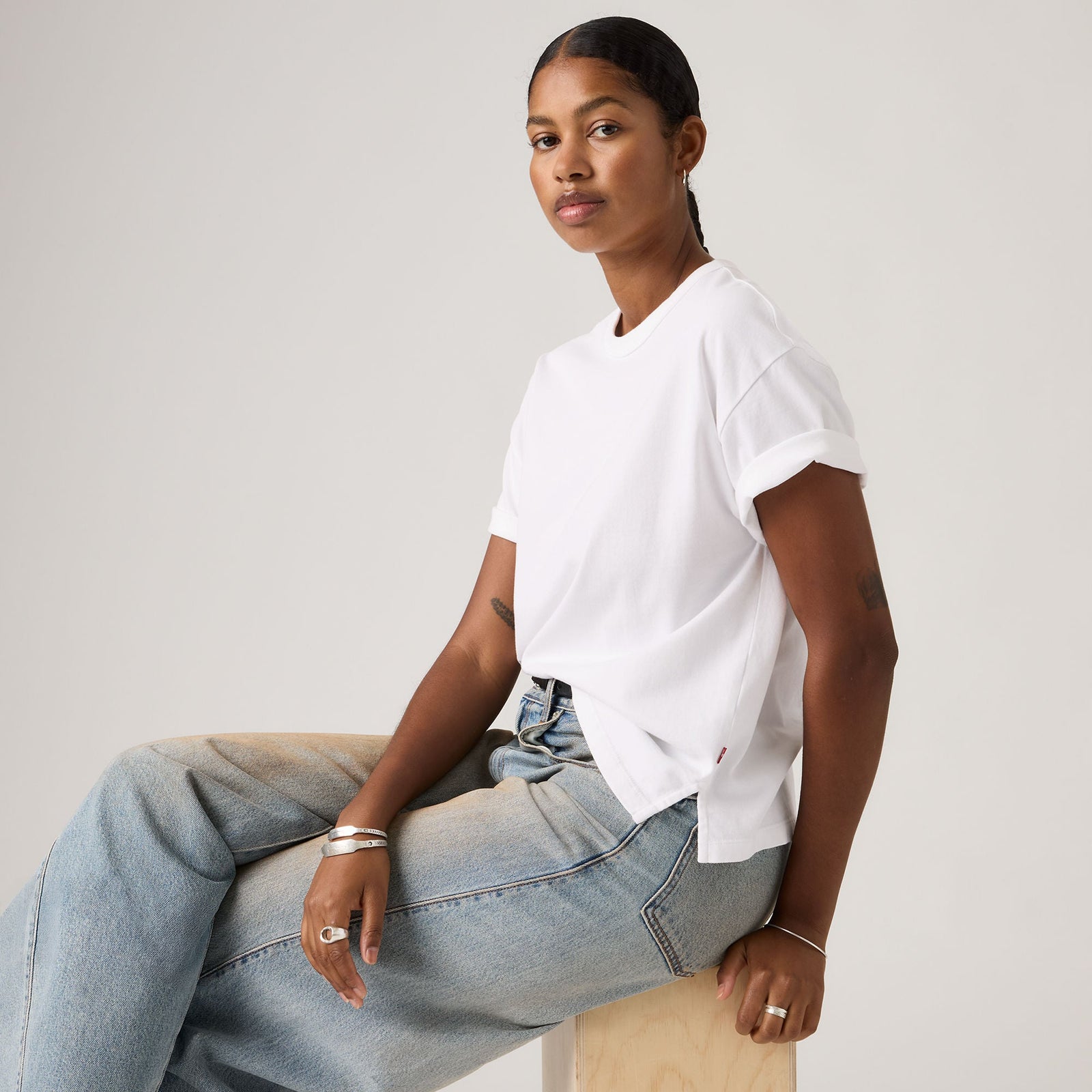 Main 4 - Levi's® Women's Vintage Short-Sleeve Tee - 005IX0000