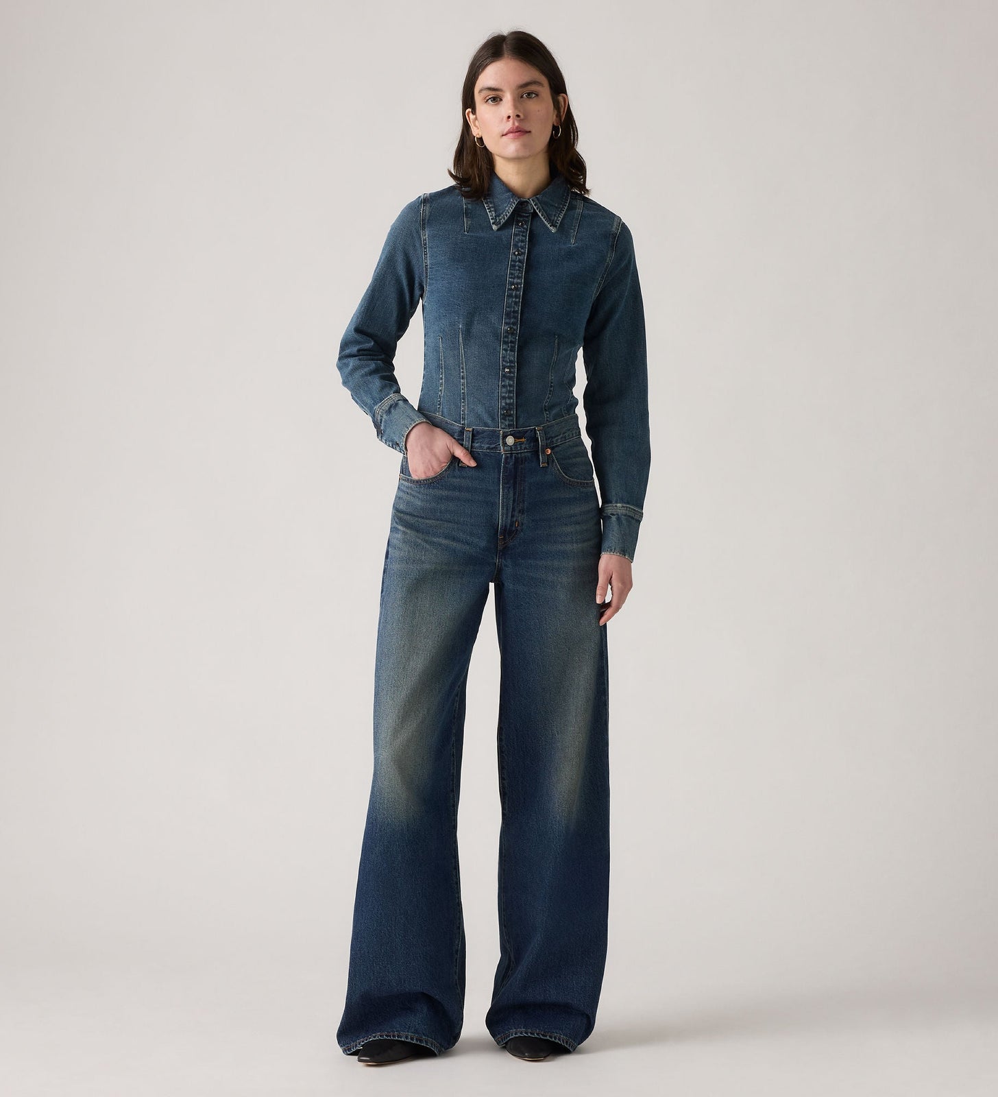 Main 1 - Levi's® Women's XL Straight Jeans - A87010030