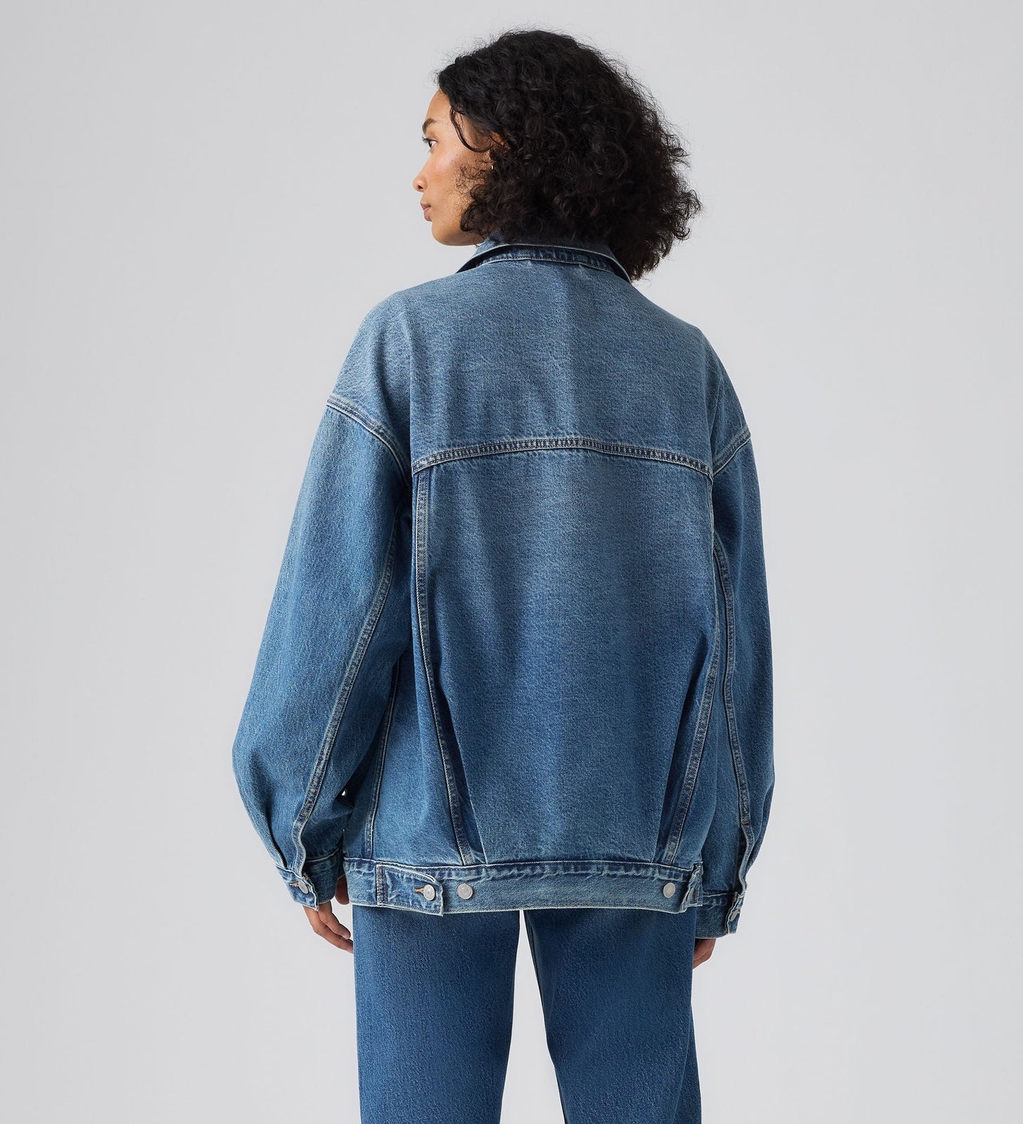 Main 2 - Levi's® Women's XL Trucker Jacket - A34720019