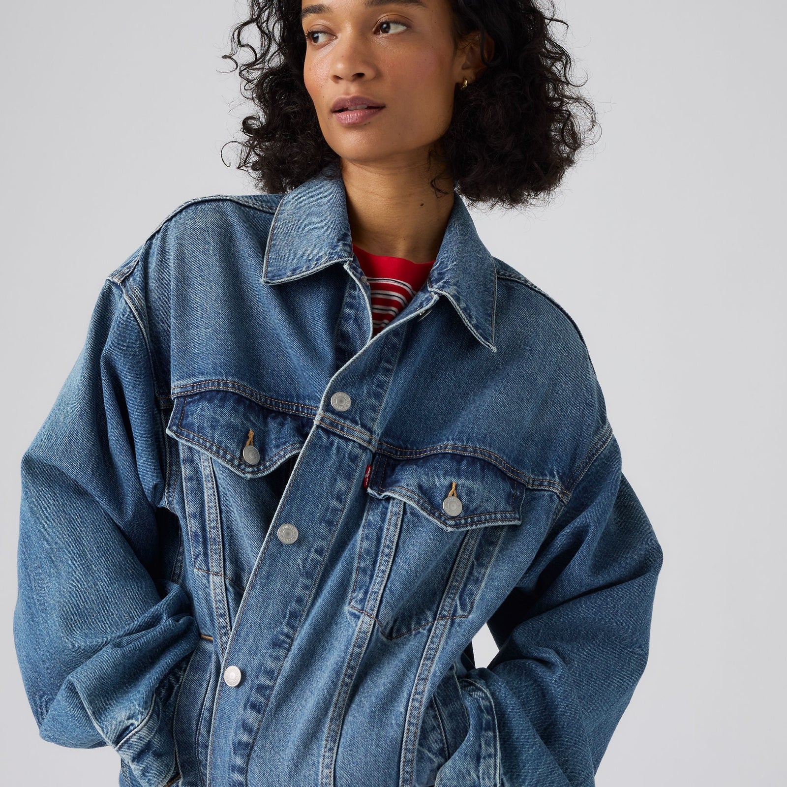 Main 4 - Levi's® Women's XL Trucker Jacket - A34720019