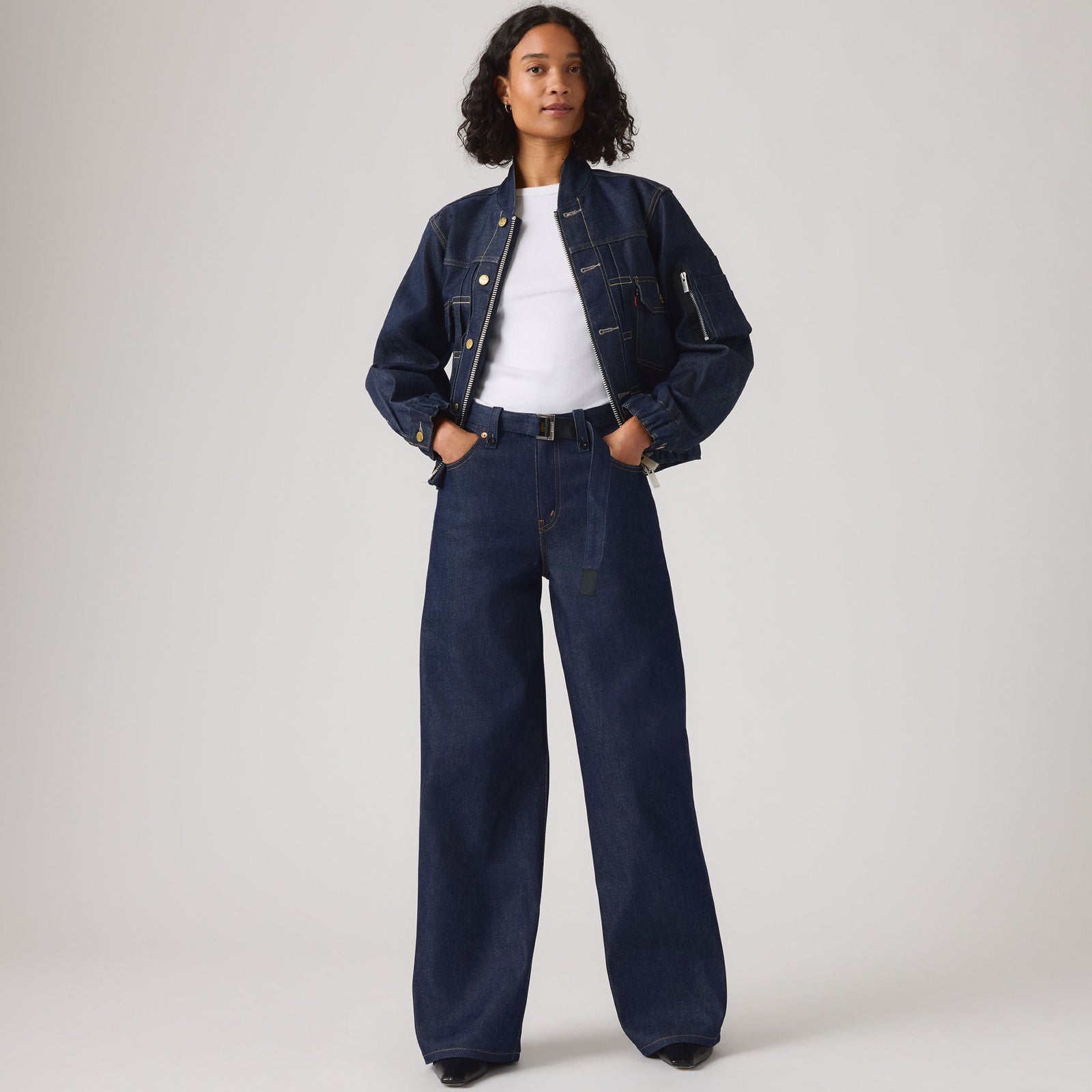 Main 1 - Levi’s® x sacai Belted Wide Pants - 008BK0001