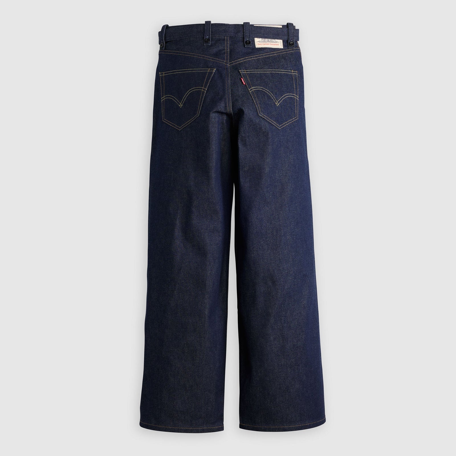 Main 8 - Levi’s® x sacai Belted Wide Pants - 008BK0001