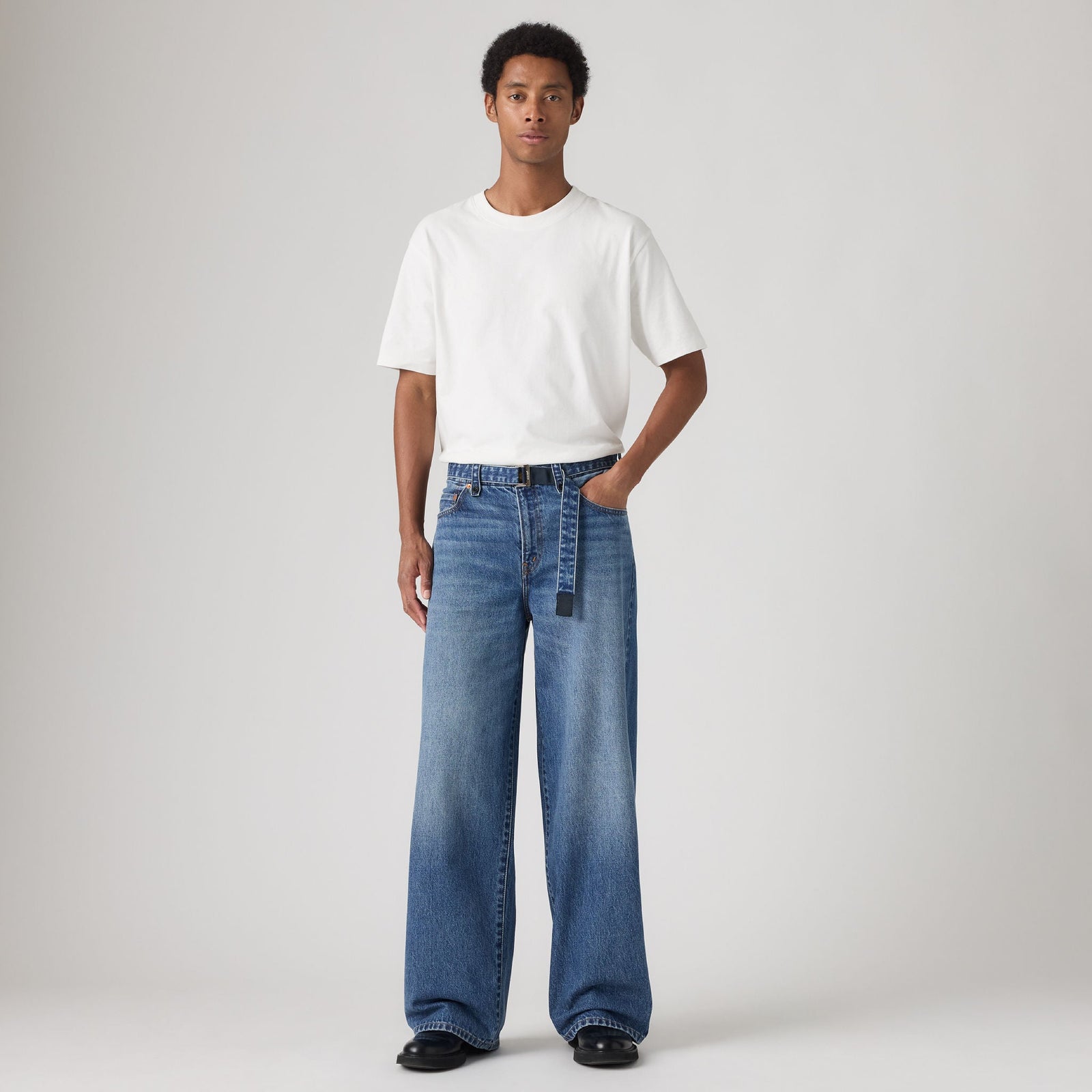 Main 3 - Levi’s® x sacai Belted Wide Pants - 008BK0002