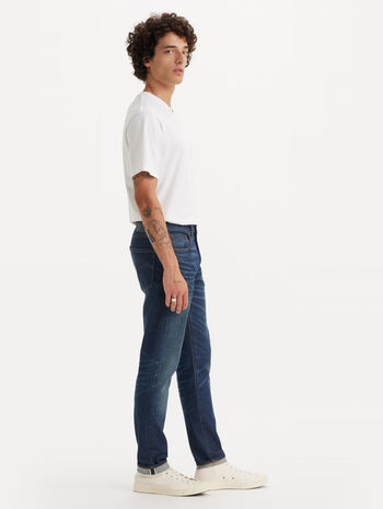 Levi’s® Men’s Selvedge 512™ Slim Taper Jeans