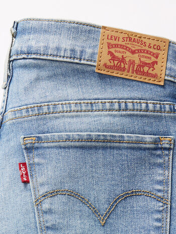 Levi’s® Women's 312 Shaping Slim Jeans