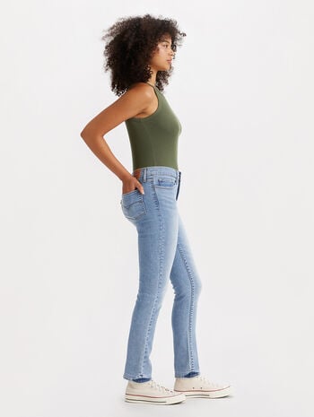 Levi’s® Women’s 314 Shaping Straight Jeans