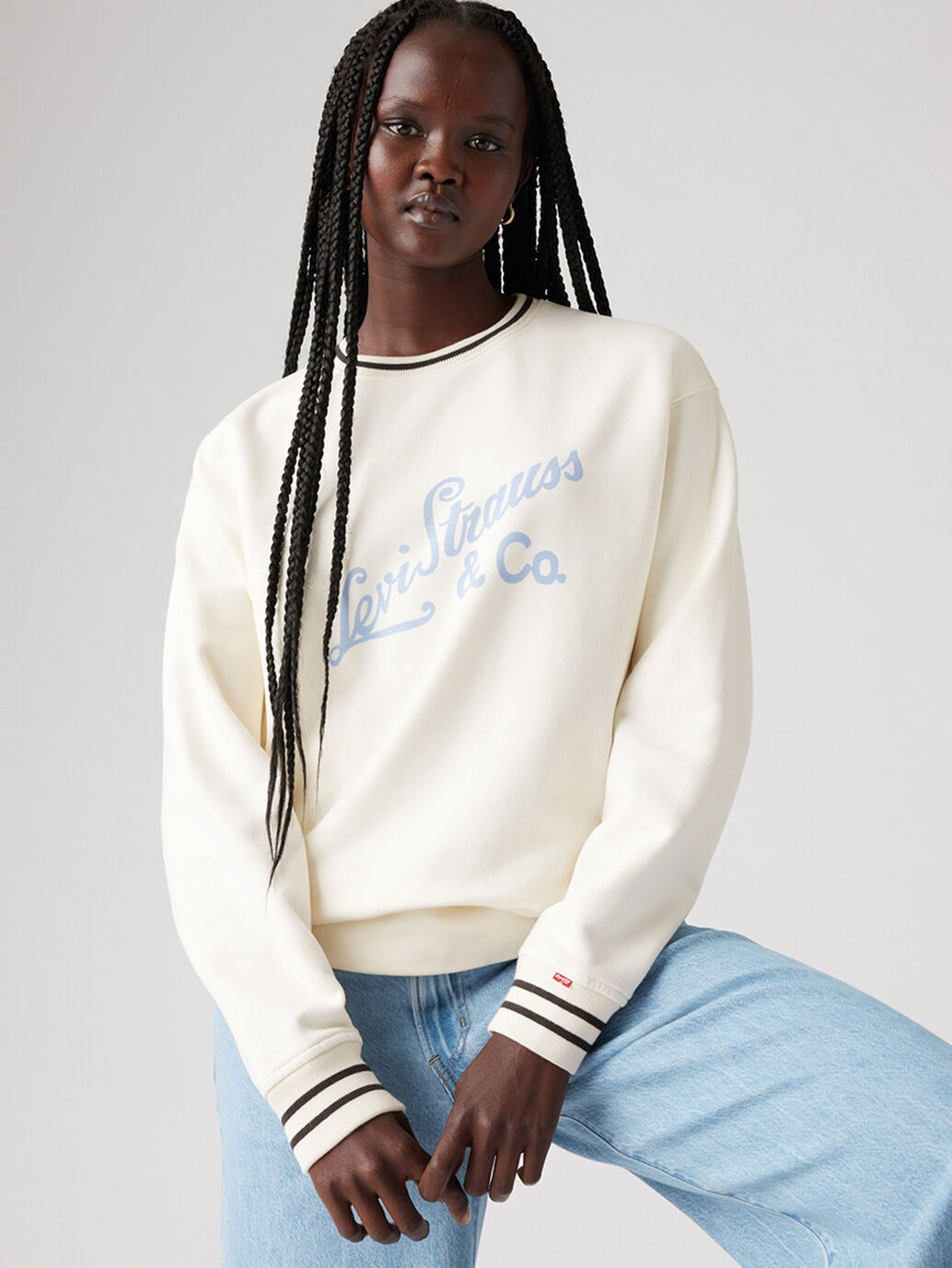 Levi's® Women's Graphic Heritage Sport Crewneck Sweatshirt