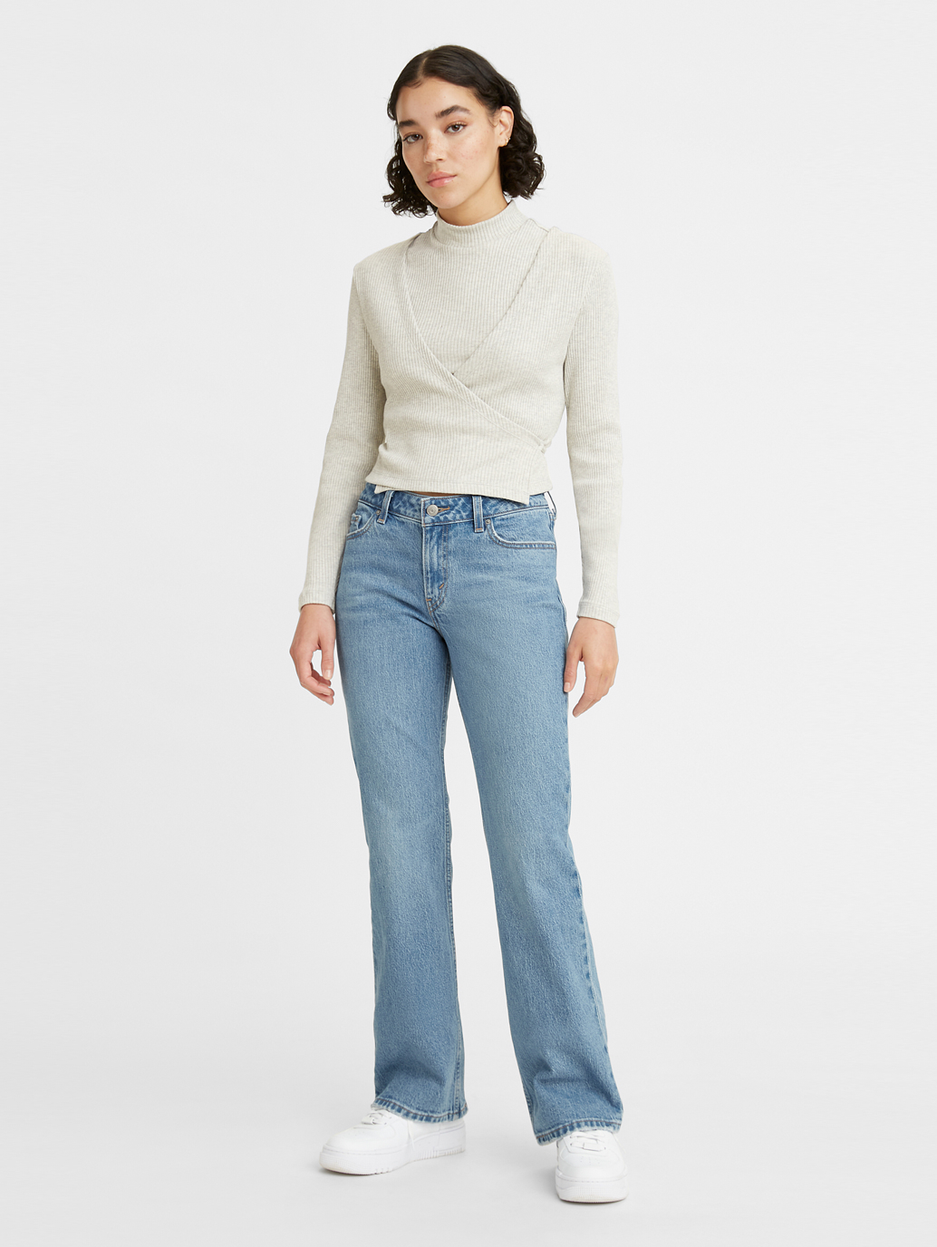 levi's low rise bootcut